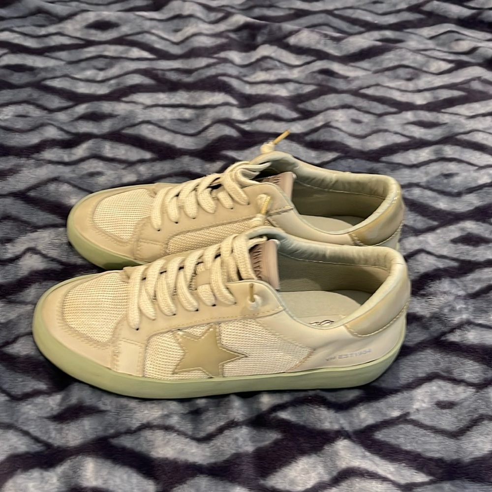 VINTAGE HAVANA Womens Extra Lace Up Sneakers Shoes Casual Green size 7.5